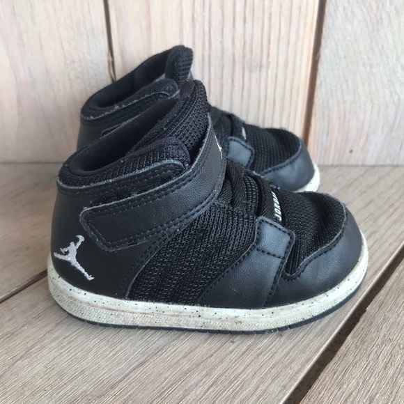 air jordan 1 flight